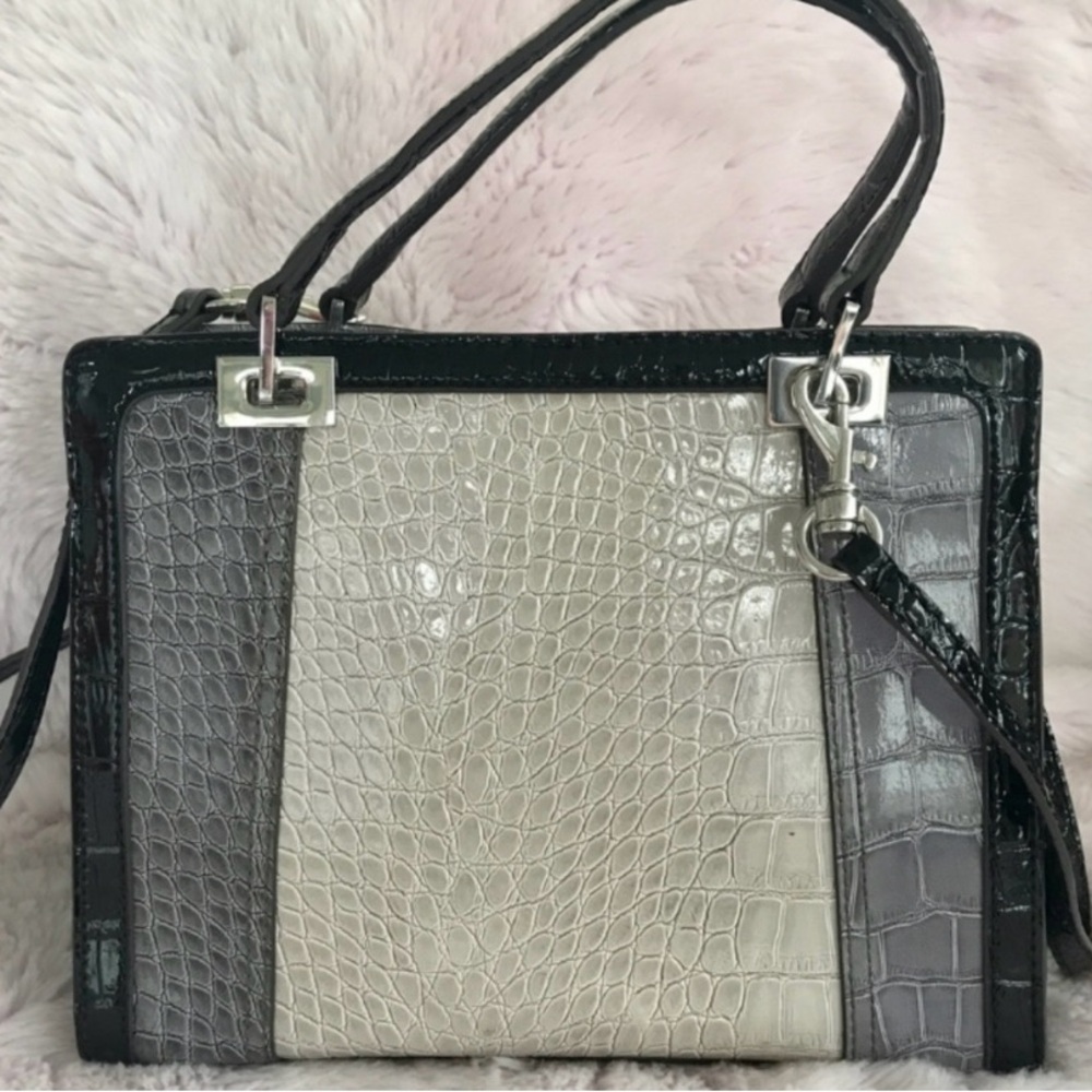 Guess Black and Cream Croc-Embossed Shoulder Bag - Picture 2 of 14